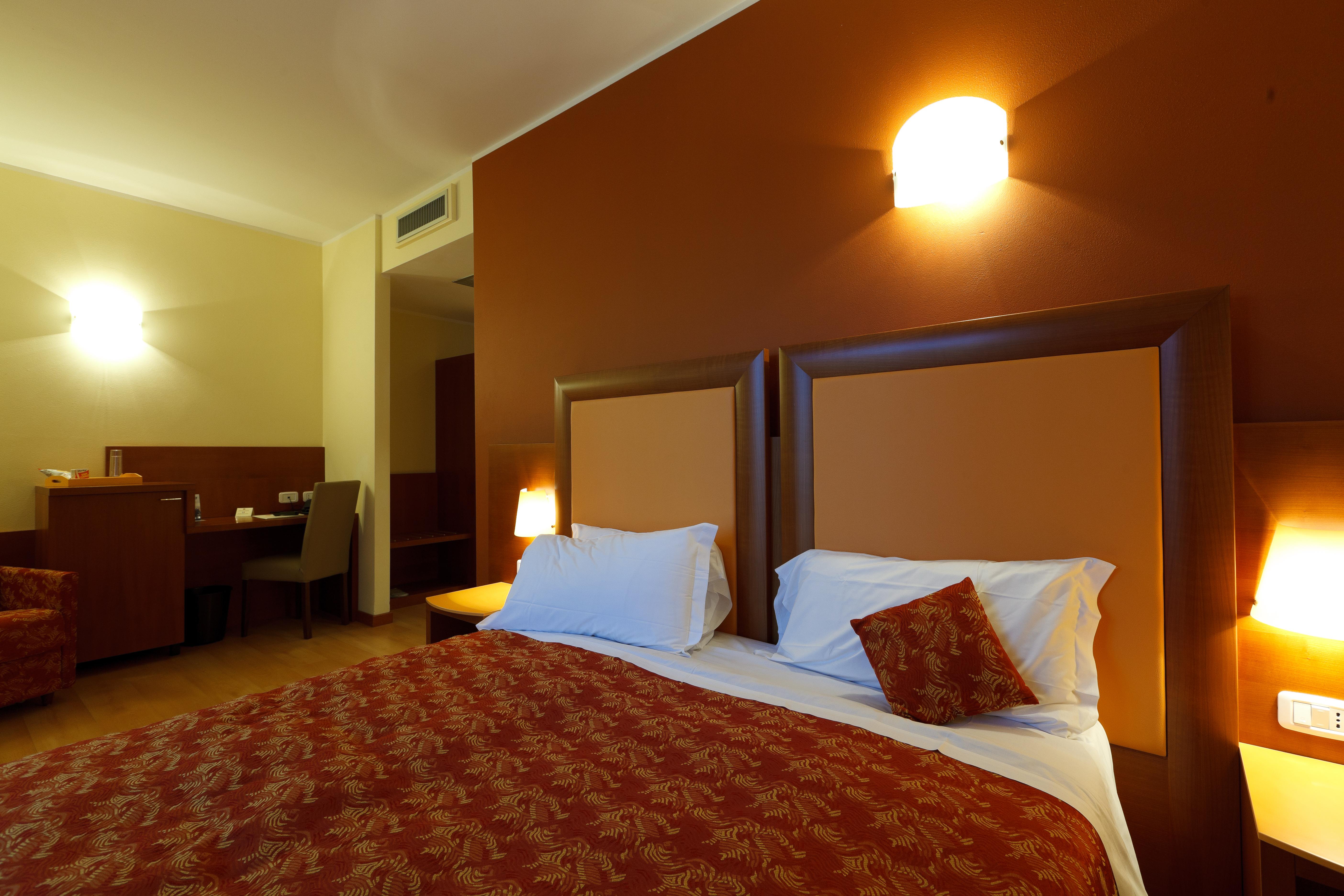 Hotel Villa Delle Rose - Malpensa Oleggio Dış mekan fotoğraf