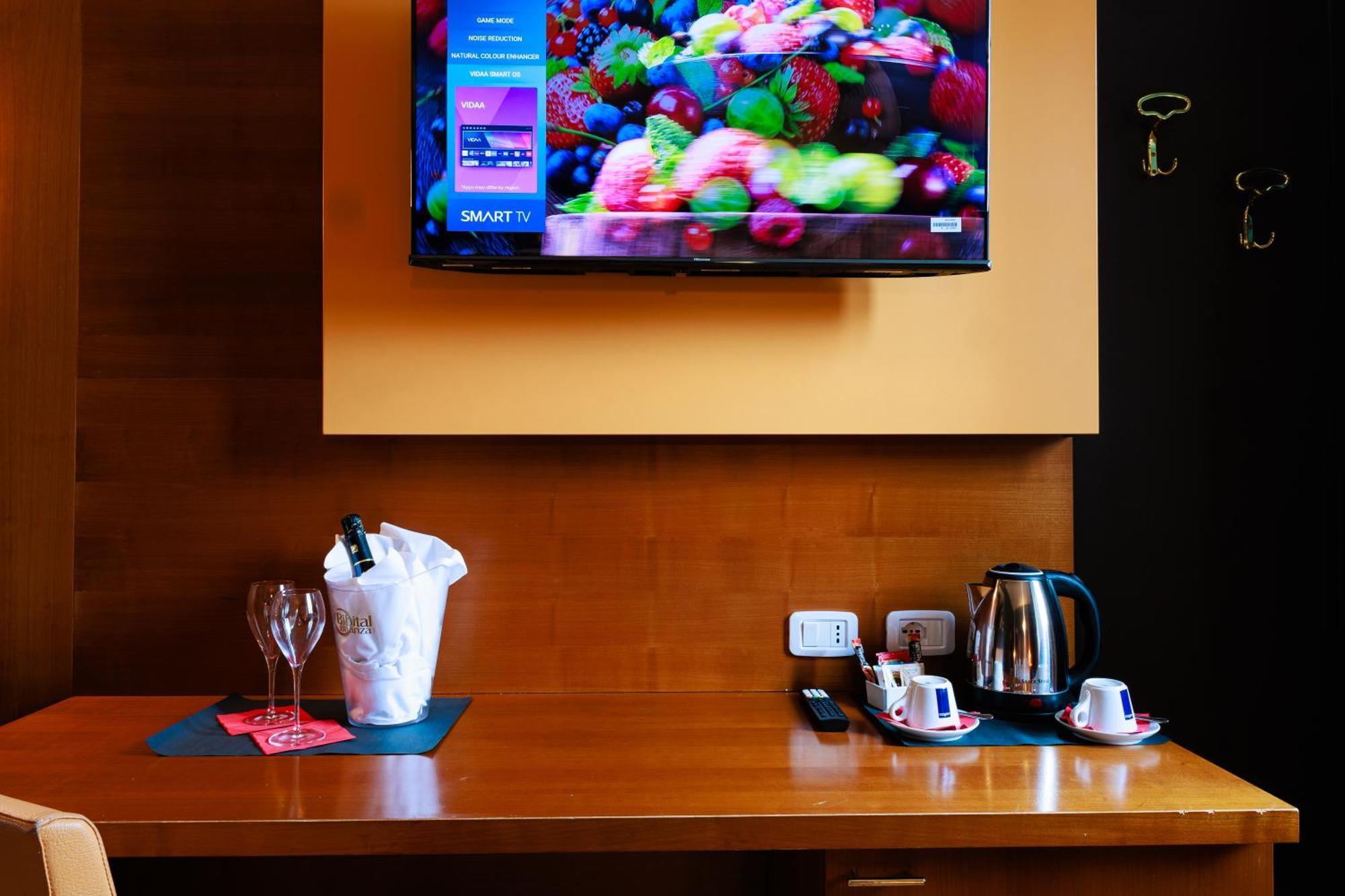 Hotel Villa Delle Rose - Malpensa Oleggio Dış mekan fotoğraf
